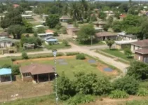 mau cheiro na água