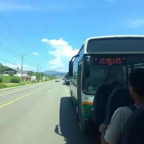 atrasos e falta de ônibus